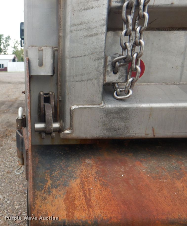 image for item DL0076 2010 International 7400 WorkStar  dump truck