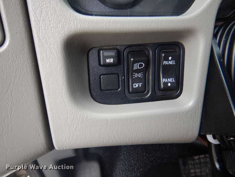 image for item DL0076 2010 International 7400 WorkStar  dump truck