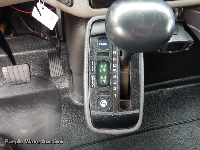 image for item DL0076 2010 International 7400 WorkStar  dump truck