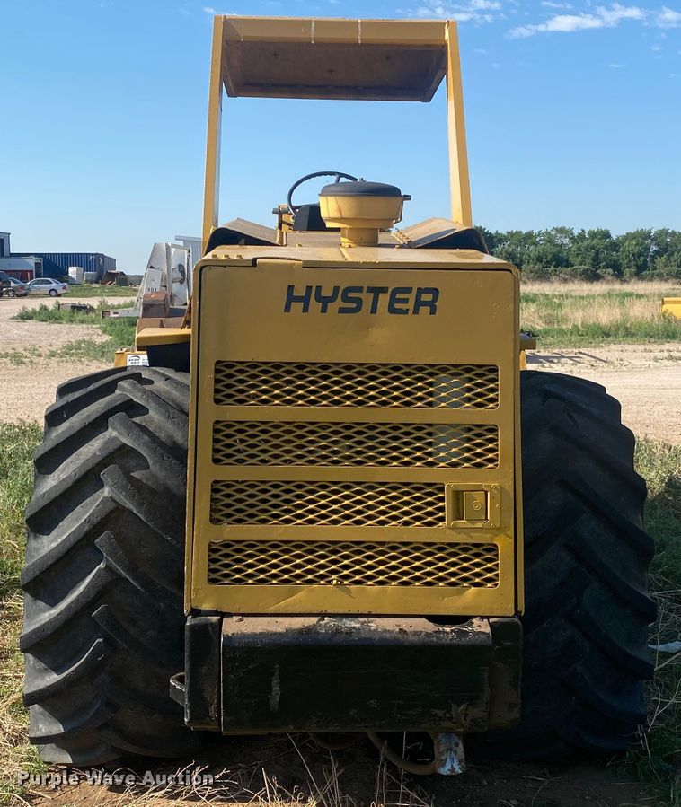 image for item DL0409 Hyster C852A  single drum vibratory roller