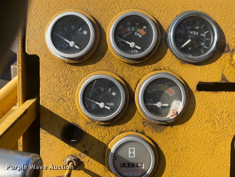 image for item DL0409 Hyster C852A  single drum vibratory roller