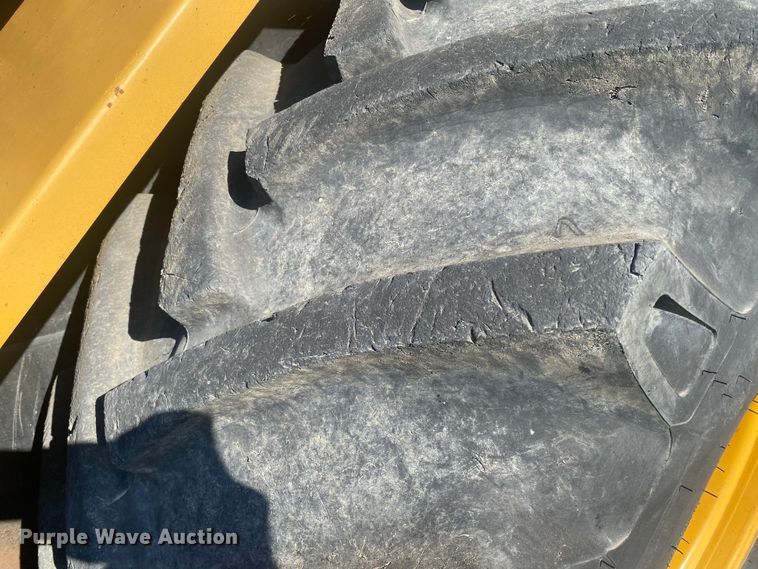 image for item DL0409 Hyster C852A  single drum vibratory roller