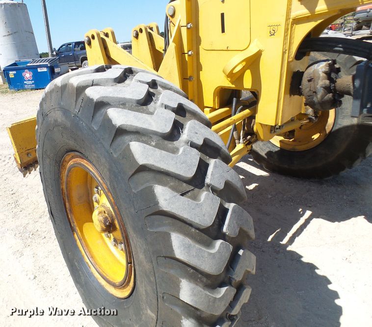 image for item DL0995 2008 John Deere 770D  motor grader