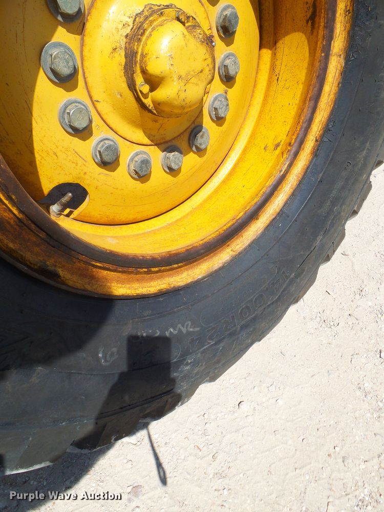 image for item DL0995 2008 John Deere 770D  motor grader