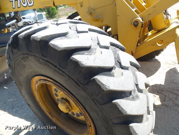 image for item DL0995 2008 John Deere 770D  motor grader