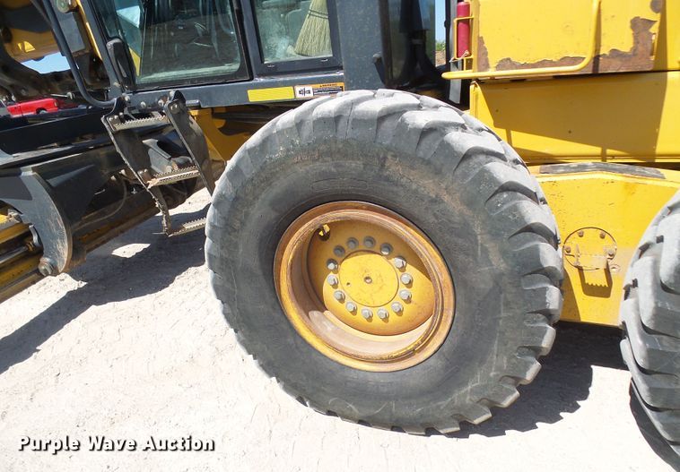 image for item DL0995 2008 John Deere 770D  motor grader