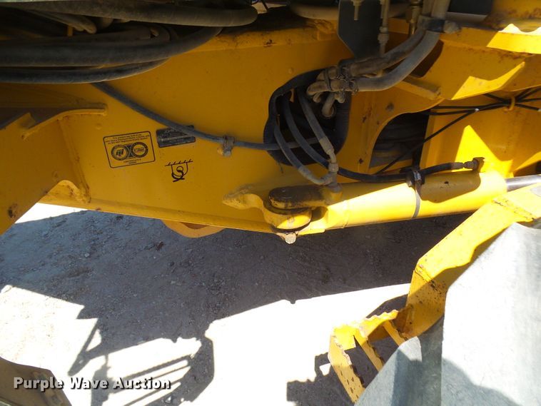 image for item DL0995 2008 John Deere 770D  motor grader