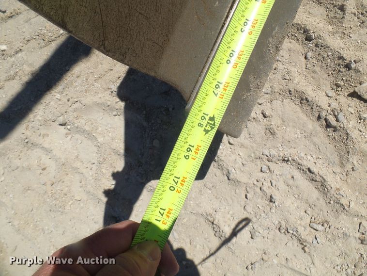 image for item DL0995 2008 John Deere 770D  motor grader