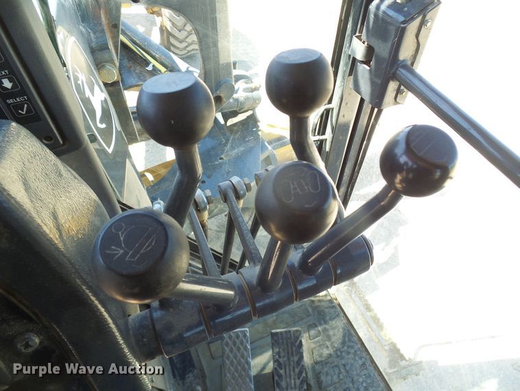 image for item DL0995 2008 John Deere 770D  motor grader