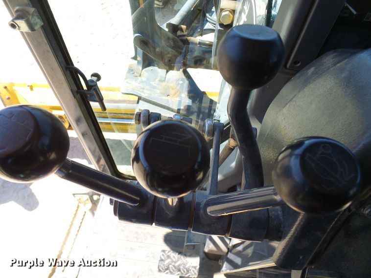 image for item DL0995 2008 John Deere 770D  motor grader