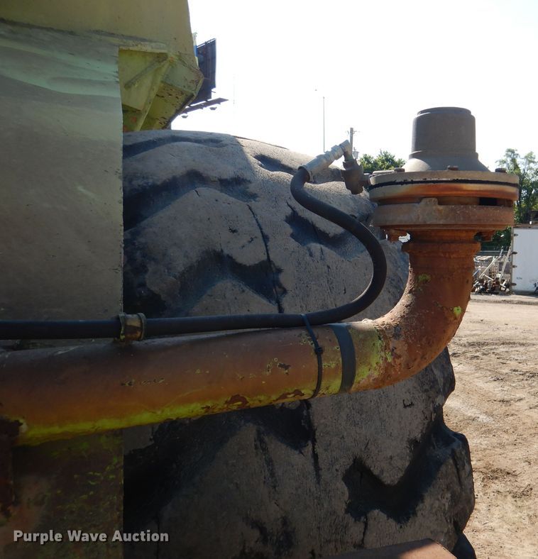 image for item DL3310 Terex 43LOT  water wagon