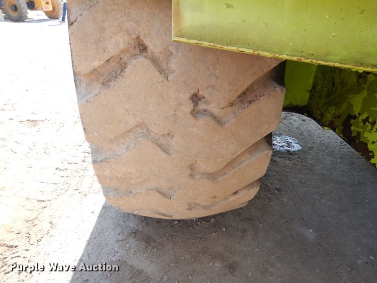 image for item DL3310 Terex 43LOT  water wagon