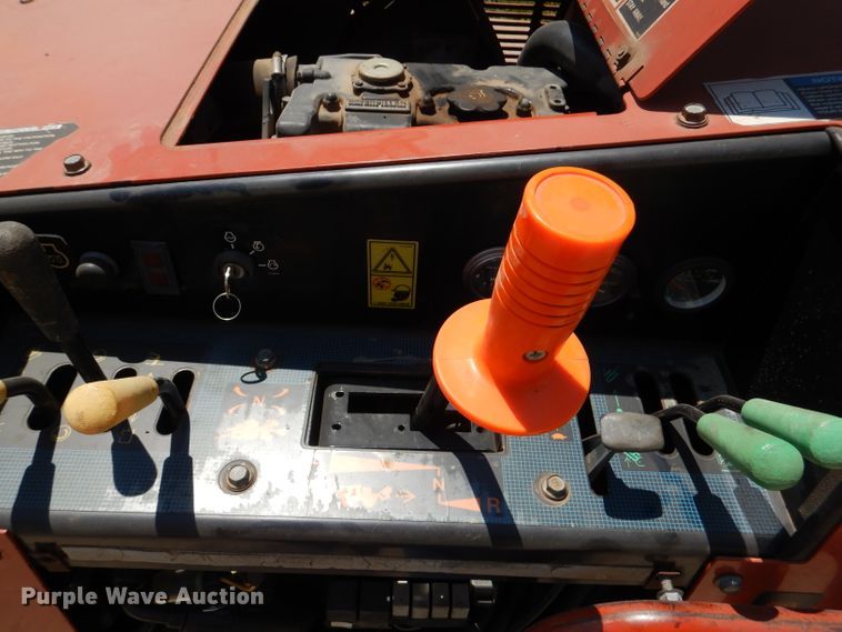 image for item DL3320 2005 Ditch Witch 410SX  trencher