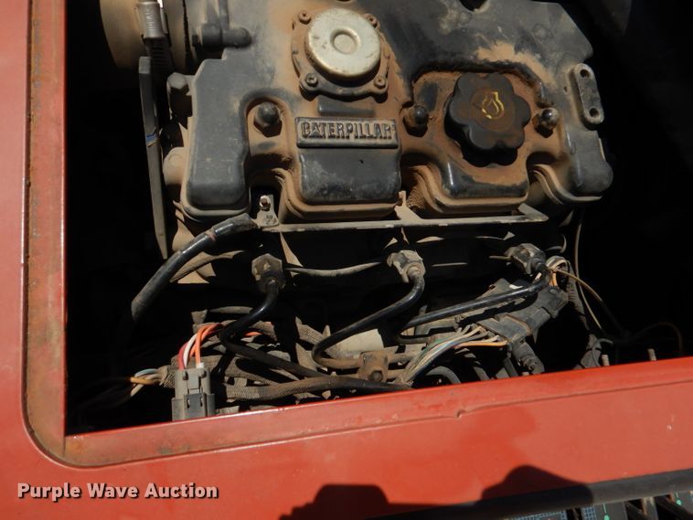 image for item DL3320 2005 Ditch Witch 410SX  trencher