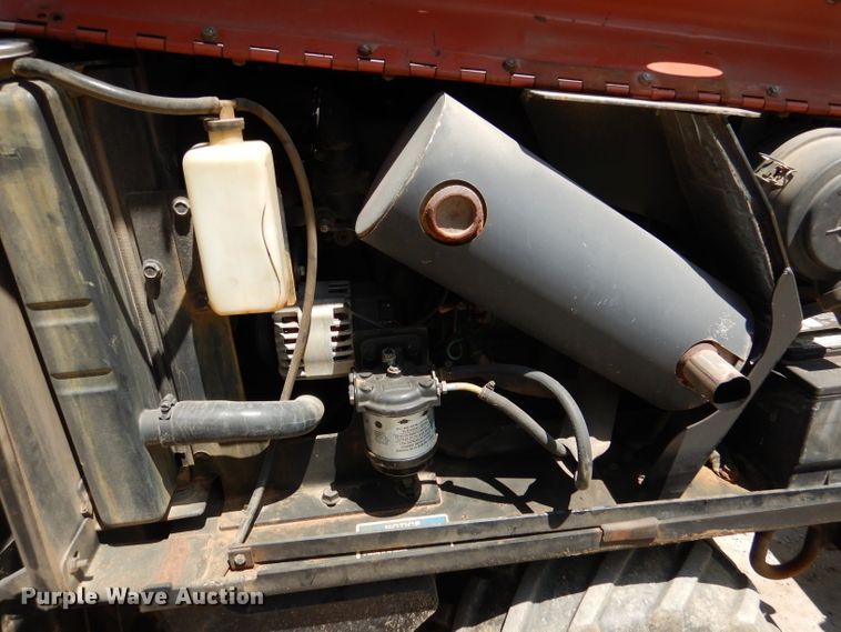 image for item DL3320 2005 Ditch Witch 410SX  trencher