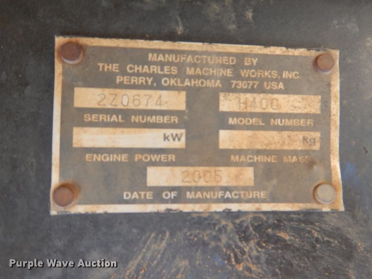 image for item DL3320 2005 Ditch Witch 410SX  trencher