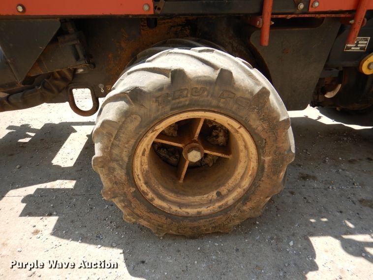 image for item DL3320 2005 Ditch Witch 410SX  trencher