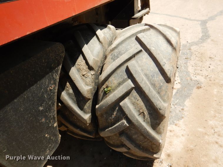 image for item DL3320 2005 Ditch Witch 410SX  trencher