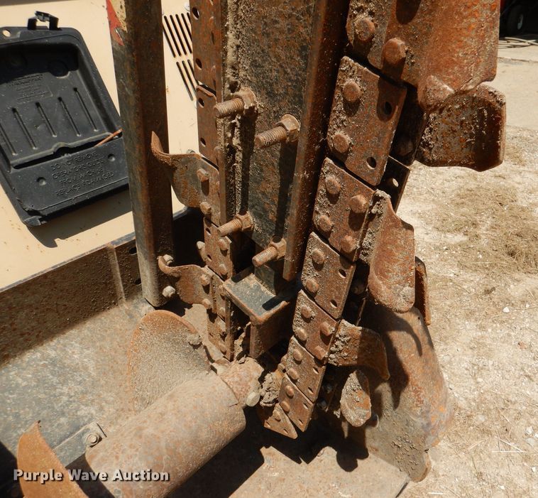 image for item DL3321 2008 Ditch Witch 410SX  trencher