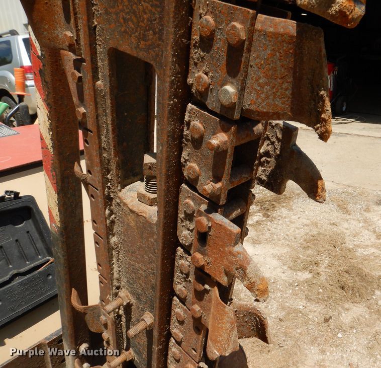 image for item DL3321 2008 Ditch Witch 410SX  trencher