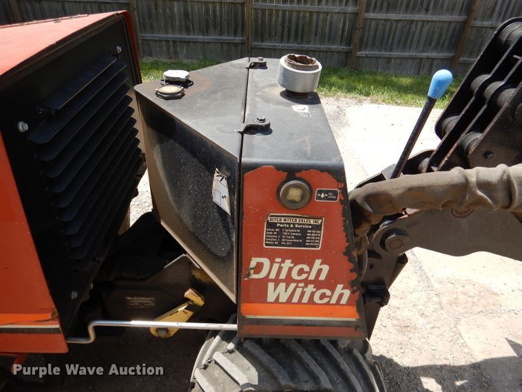 image for item DL3321 2008 Ditch Witch 410SX  trencher
