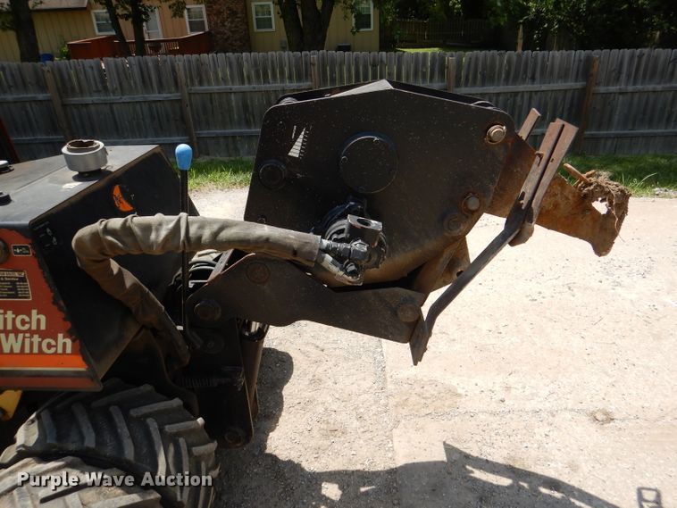 image for item DL3321 2008 Ditch Witch 410SX  trencher