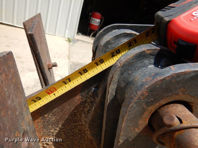 image for item DL3321 2008 Ditch Witch 410SX  trencher