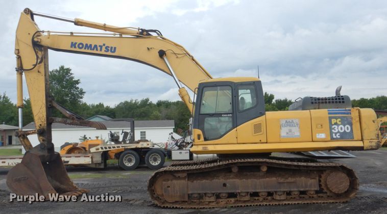 image for item DL4986 2004 Komatsu PC300LC-7L  excavator
