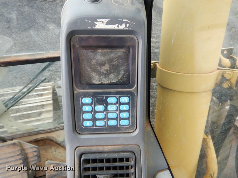 image for item DL4986 2004 Komatsu PC300LC-7L  excavator