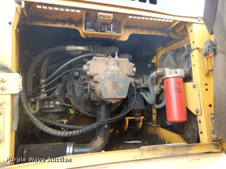 image for item DL4986 2004 Komatsu PC300LC-7L  excavator