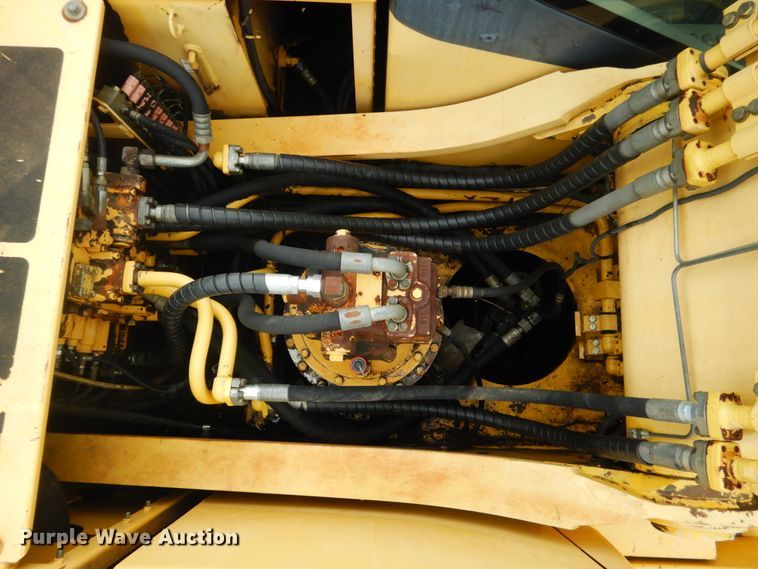 image for item DL4986 2004 Komatsu PC300LC-7L  excavator