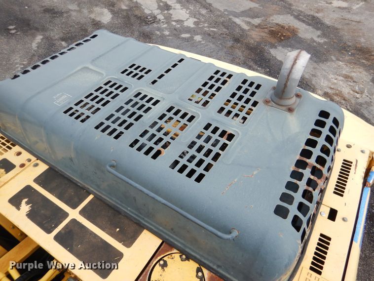 image for item DL4986 2004 Komatsu PC300LC-7L  excavator