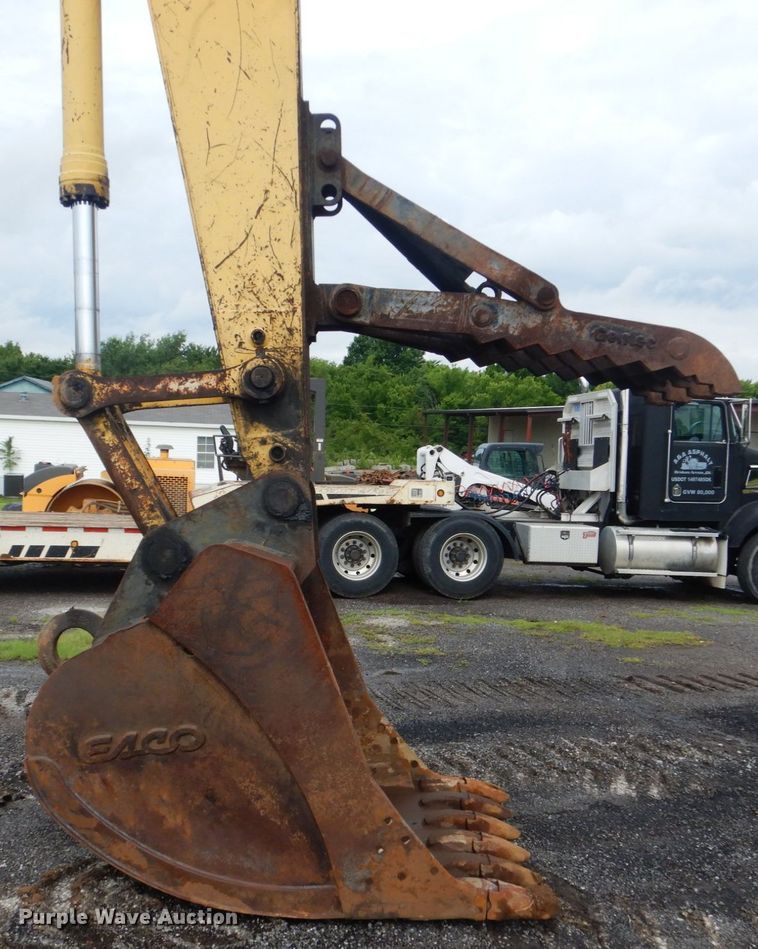 image for item DL4986 2004 Komatsu PC300LC-7L  excavator