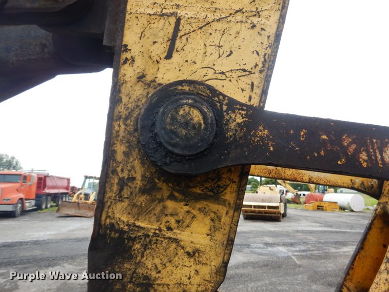 image for item DL4986 2004 Komatsu PC300LC-7L  excavator