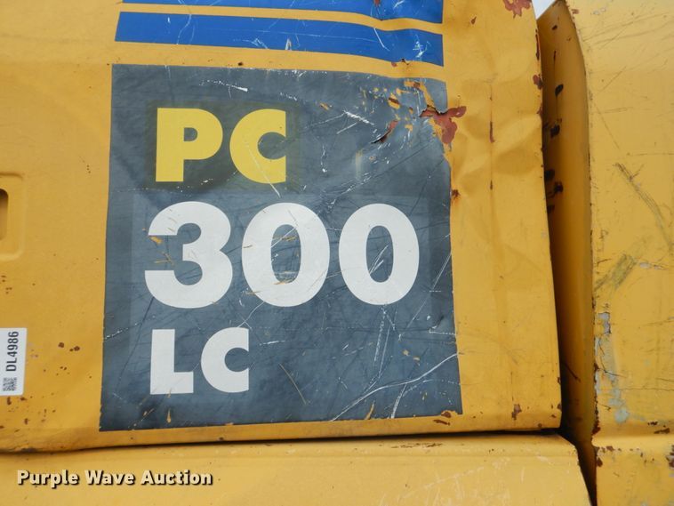 image for item DL4986 2004 Komatsu PC300LC-7L  excavator