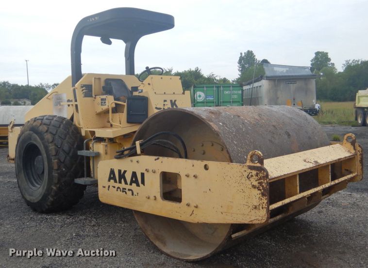 image for item DL4987 2008 Sakai America Inc SV505D  single drum vibratory roller