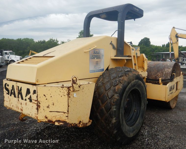 image for item DL4987 2008 Sakai America Inc SV505D  single drum vibratory roller