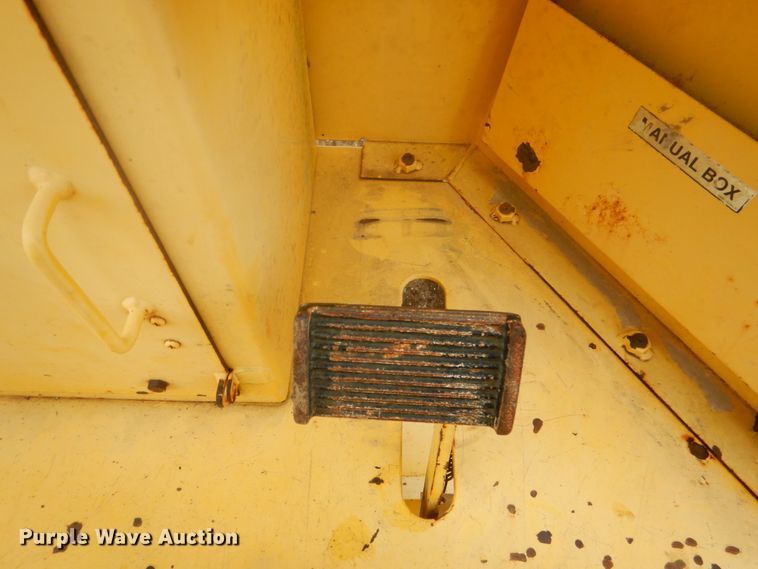 image for item DL4987 2008 Sakai America Inc SV505D  single drum vibratory roller