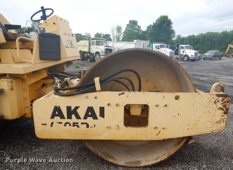 image for item DL4987 2008 Sakai America Inc SV505D  single drum vibratory roller