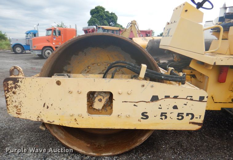 image for item DL4987 2008 Sakai America Inc SV505D  single drum vibratory roller