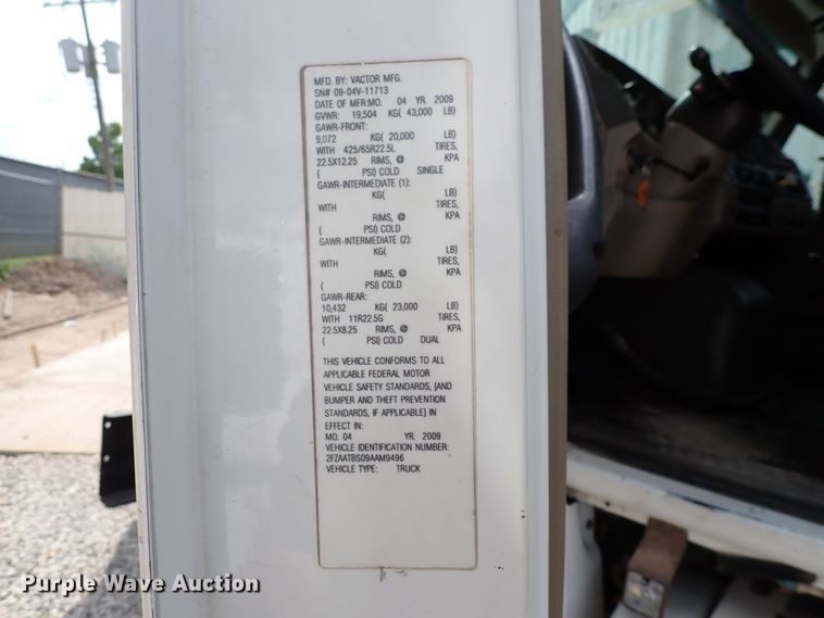 image for item DL7597 2009 Sterling L7500  vacuum truck