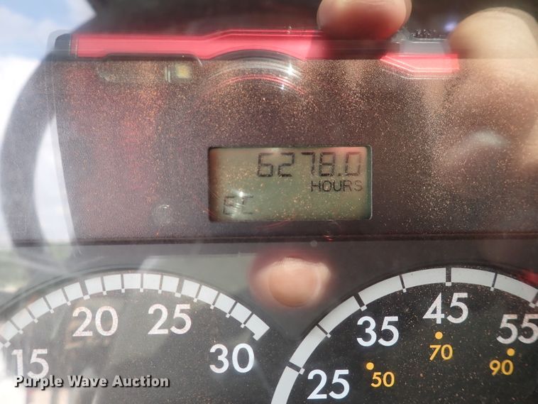 image for item DL7597 2009 Sterling L7500  vacuum truck