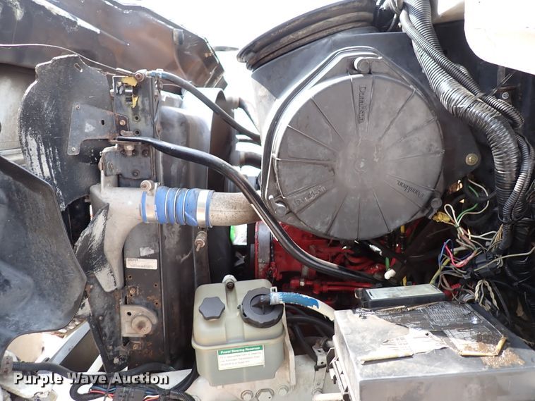 image for item DL7597 2009 Sterling L7500  vacuum truck