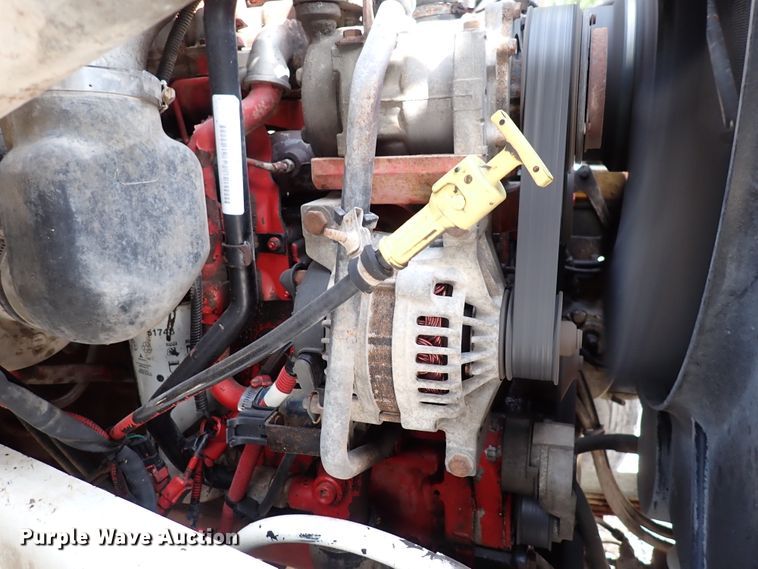 image for item DL7597 2009 Sterling L7500  vacuum truck