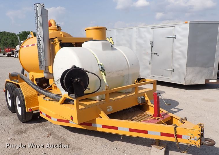 image for item DL7598 2005 Vac-Tron  vacuum excavator