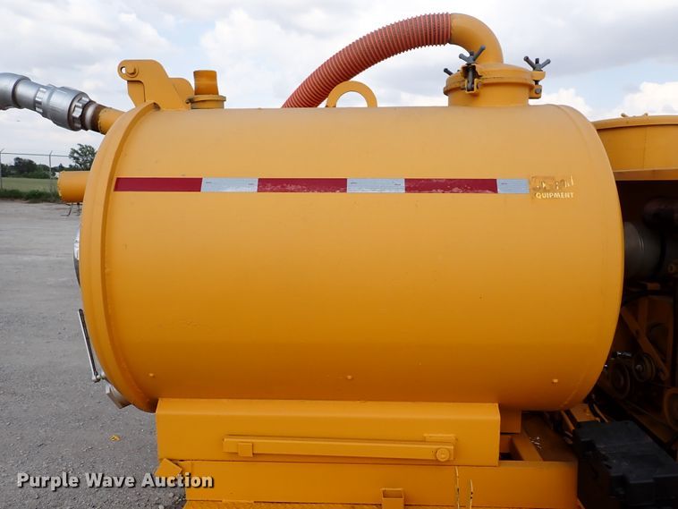 image for item DL7598 2005 Vac-Tron  vacuum excavator