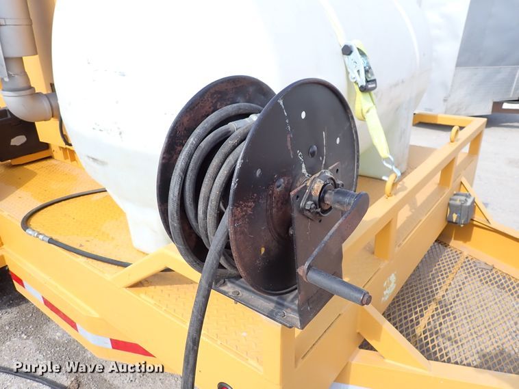 image for item DL7598 2005 Vac-Tron  vacuum excavator