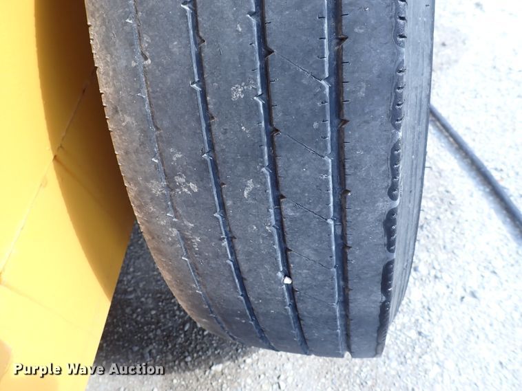 image for item DL7598 2005 Vac-Tron  vacuum excavator