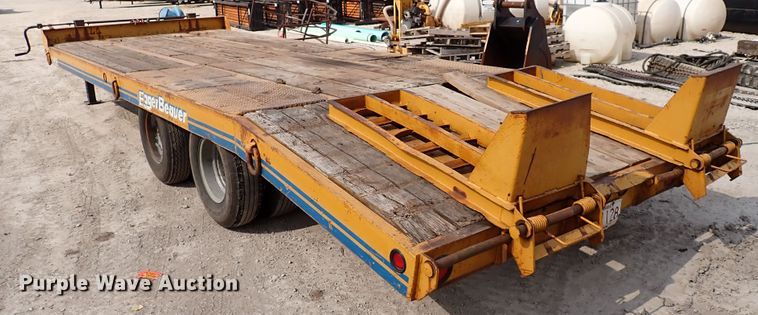 image for item DL7599 1999 Eager Beaver 12HDB  equipment trailer