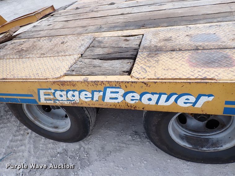 image for item DL7599 1999 Eager Beaver 12HDB  equipment trailer